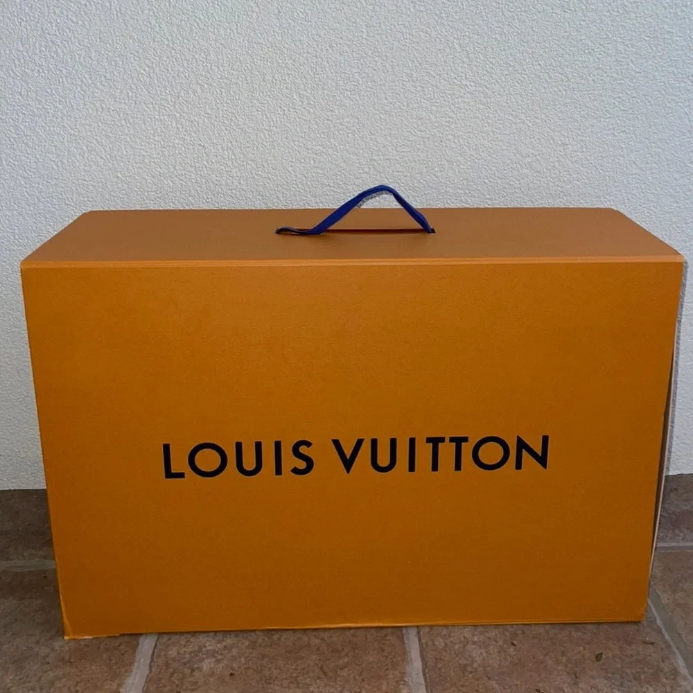 XL Louis Vuitton box - Picture 2 of 8